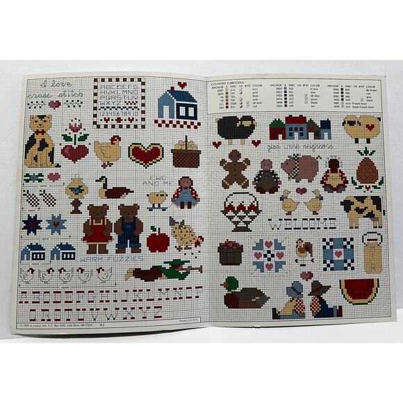 VTG Leisure Arts Cross Stitch Design Book-Country Caboodle Mini Series #1 - Picture 3 of 3